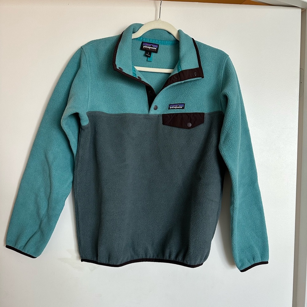 Patagonia quarter button teal fleece size S
